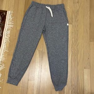 Vuori joggers